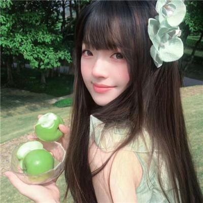 垃圾箱里的婴儿